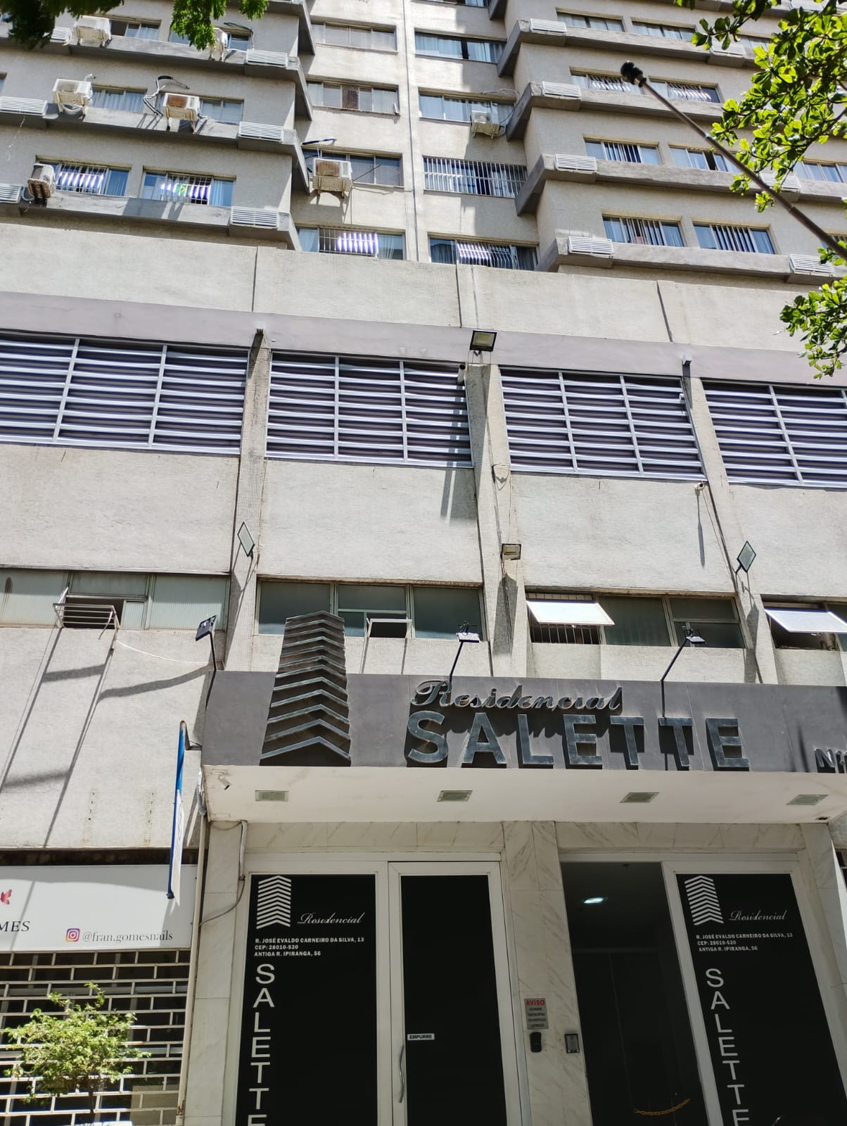 Apartamento Edifício Salete