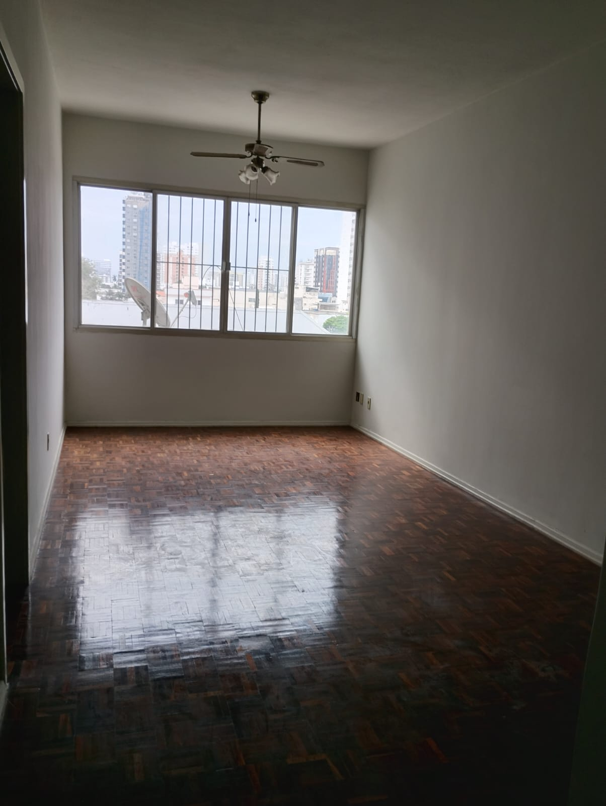 Foto 3 de 28 — Apartamento Edifício Salete